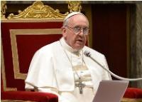Le pape appelle les jeunes à résister au tribalisme  