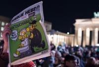 La ligne éditoriale de Charlie Hebdo critiquée