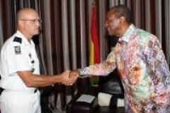 L’UE lève l’embargo sur les armes à destination de la Guinée