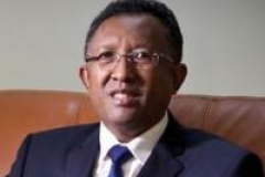 Le président malgache conteste sa destitution 