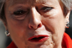 La première ministre britannique démissionne