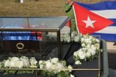 Funérailles "simples" pour Castro au berceau de la révolution