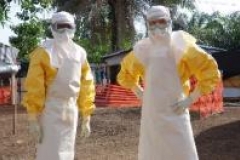 17 malades d’Ebola en fuite
