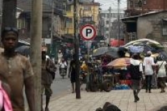 250 tombes pillées à Freetown
