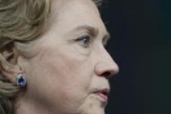 Hillary Clinton sommée par la justice