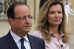 Hollande se dit blessé par le "mensonge" de Valérie