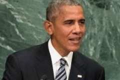 Obama fustige "les dirigeants qui réécrivent les constitutions"