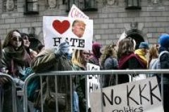 Manifestations contre Trump à New York et Washington 