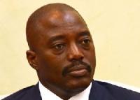 Kabila frustré par les propos d’Hollande sur la démocratie en Afrique