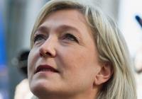 Marine Le Pen se pose en future présidente de la France 